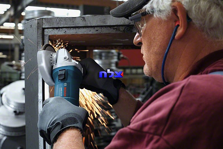 משחזת זווית חשמלית 4.5'' דיסק 115 מ''מ 900W GWS 9-115 BOSCH