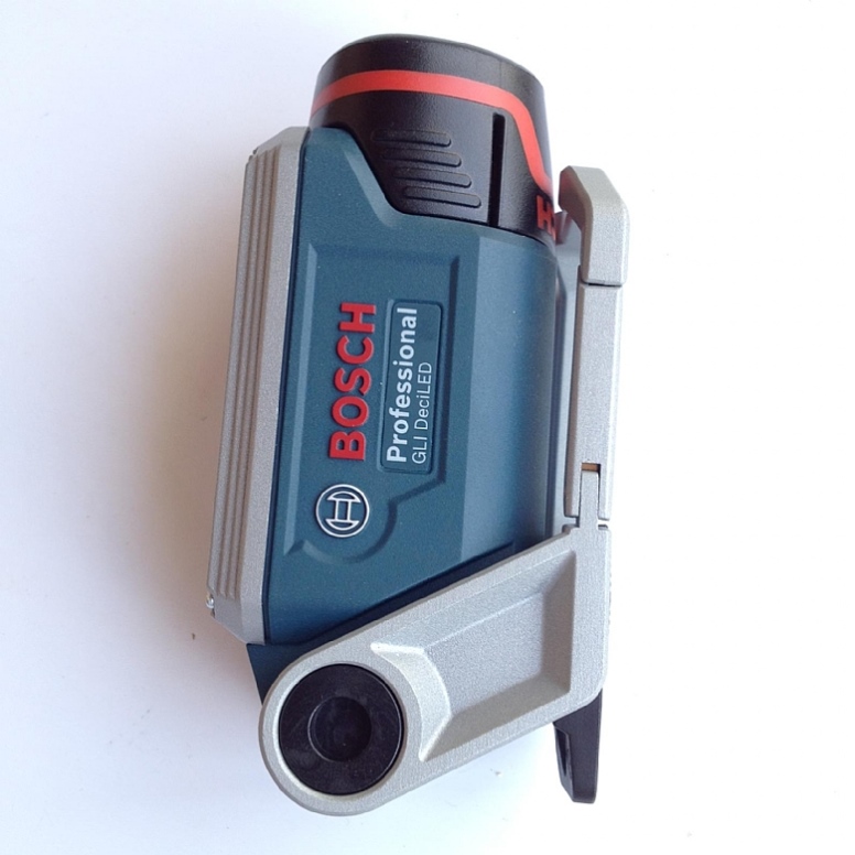 פנס נטען 10.8V LED גוף בלבד GLI DeciLed BOSCH