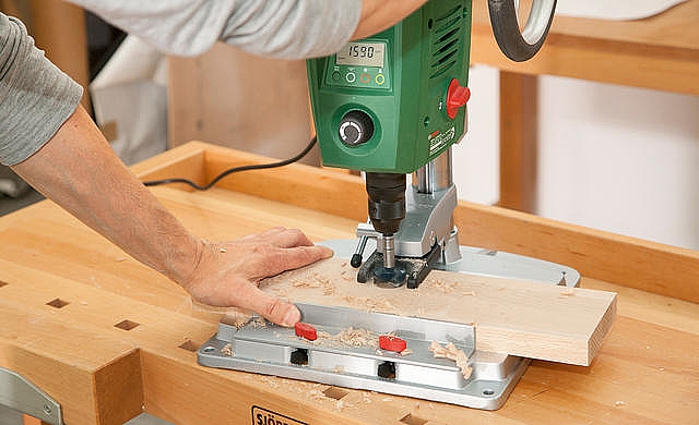 מקדחת עמוד חשמלית 710W פוטר 13 מ''מ PBD 40 BOSCH