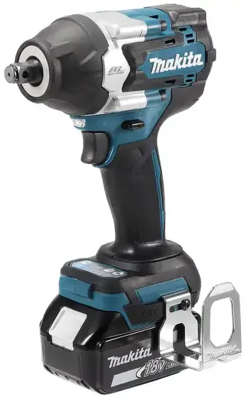 מפתח רטיטה נטען ברשלס 18V 2 סוללות 6Ah 3/4'' DTW700 MAKITA