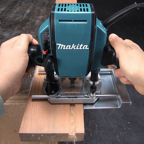 רוטר חשמלי 900W 1/4'' דגם RP0900 MAKITA