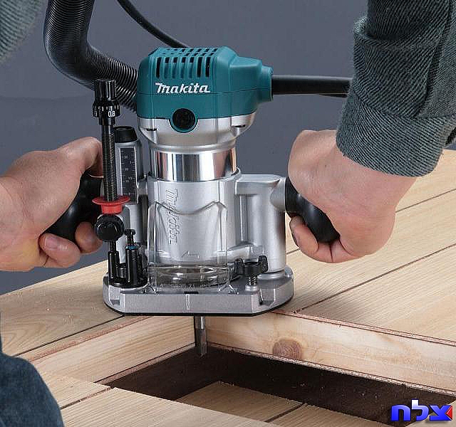 רוטר משולב חשמלי 710W דגם RT0700CX2 MAKITA